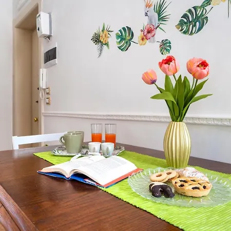 La Bombetta Cheerful Apartment Bari Exterior photo