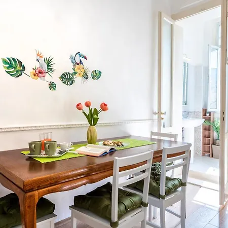 La Bombetta Cheerful Apartment Bari Exterior photo